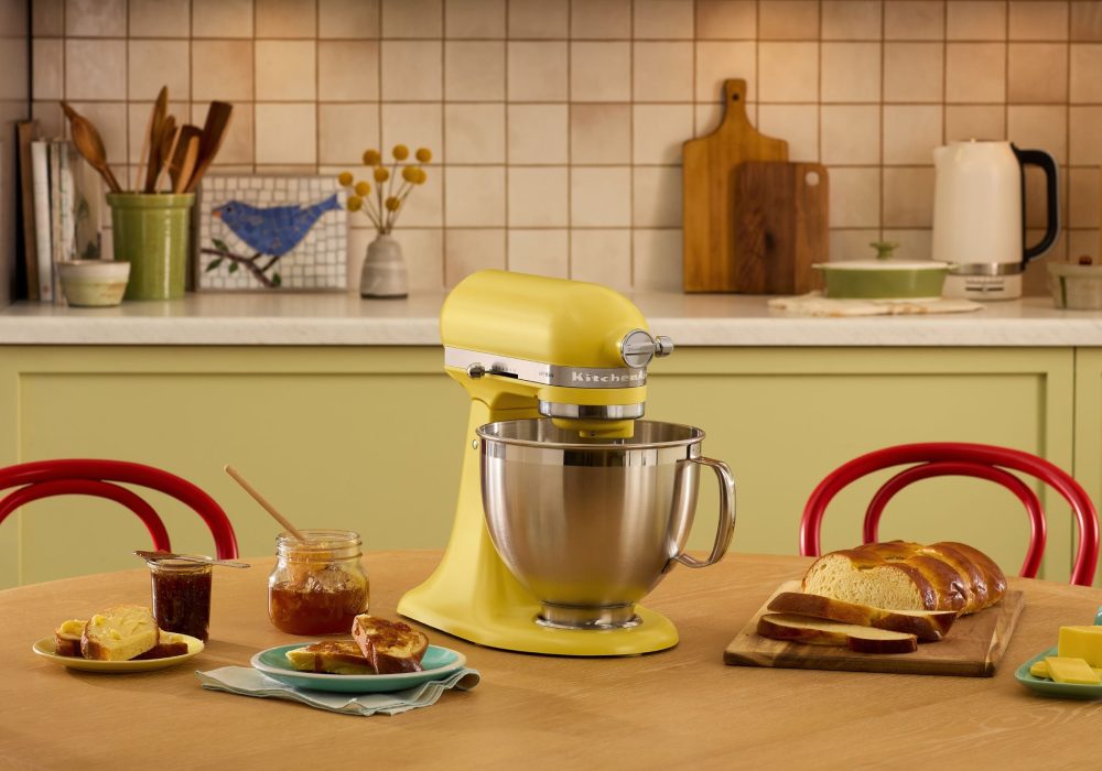 Artisan Tilt-Head Stand Mixer - Butter KSM195 - Image 2